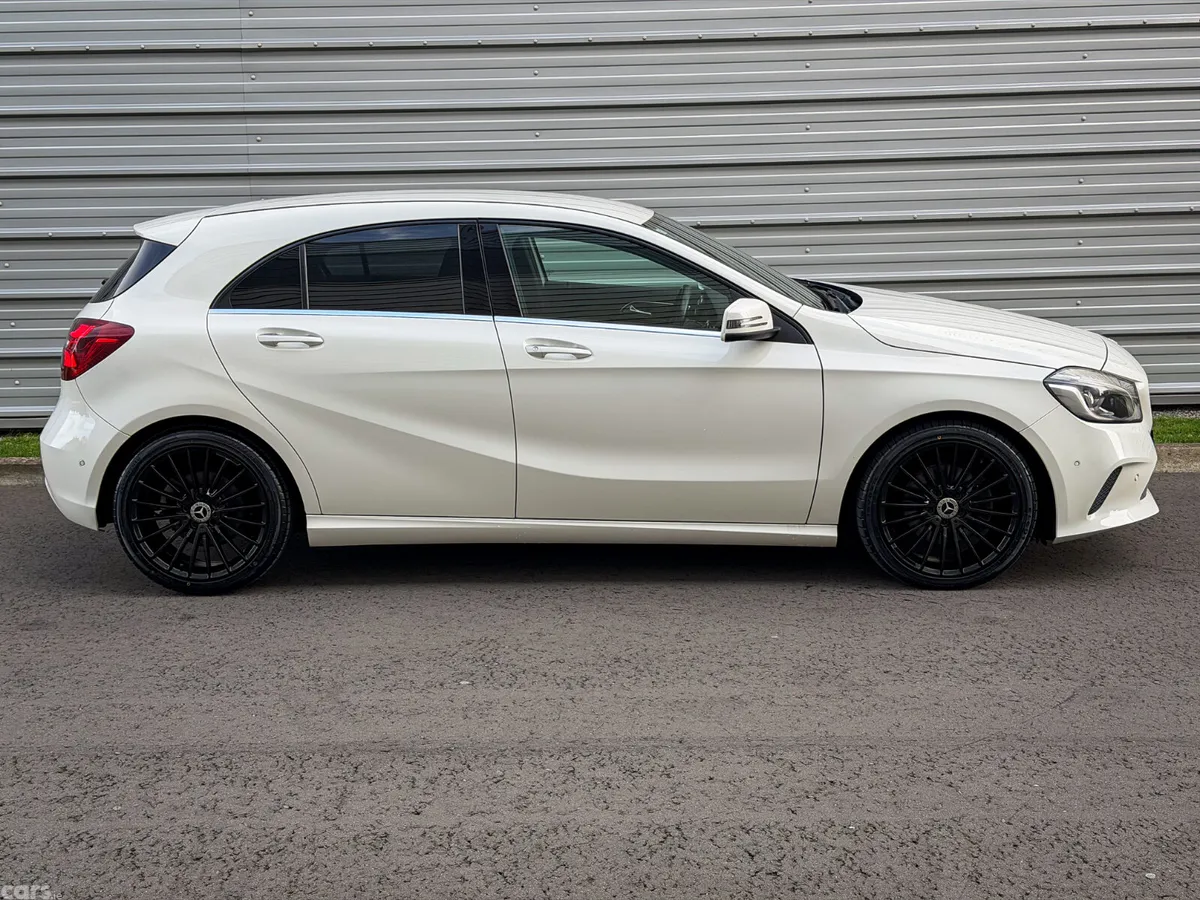 Mercedes-Benz A-Class Hatchback, Petrol, 2017, White