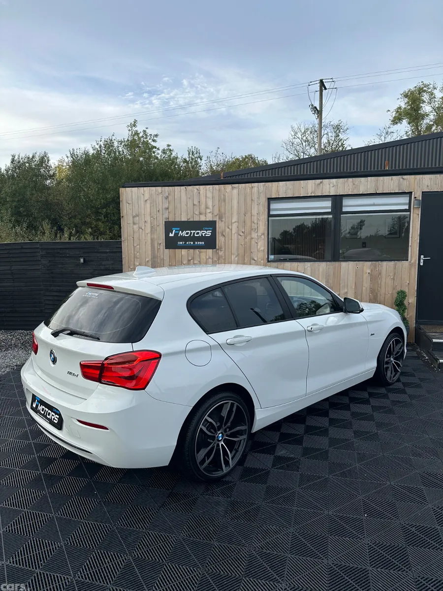 BMW 1-Series Hatchback, Diesel, 2016, White