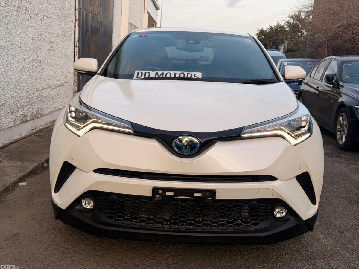 Toyota C-HR MPV, Petrol Hybrid, 2019, White