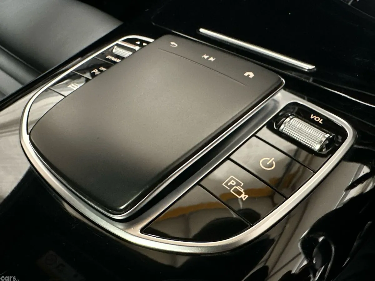 Mercedes-Benz EQC SUV, Electric, 2022, Black