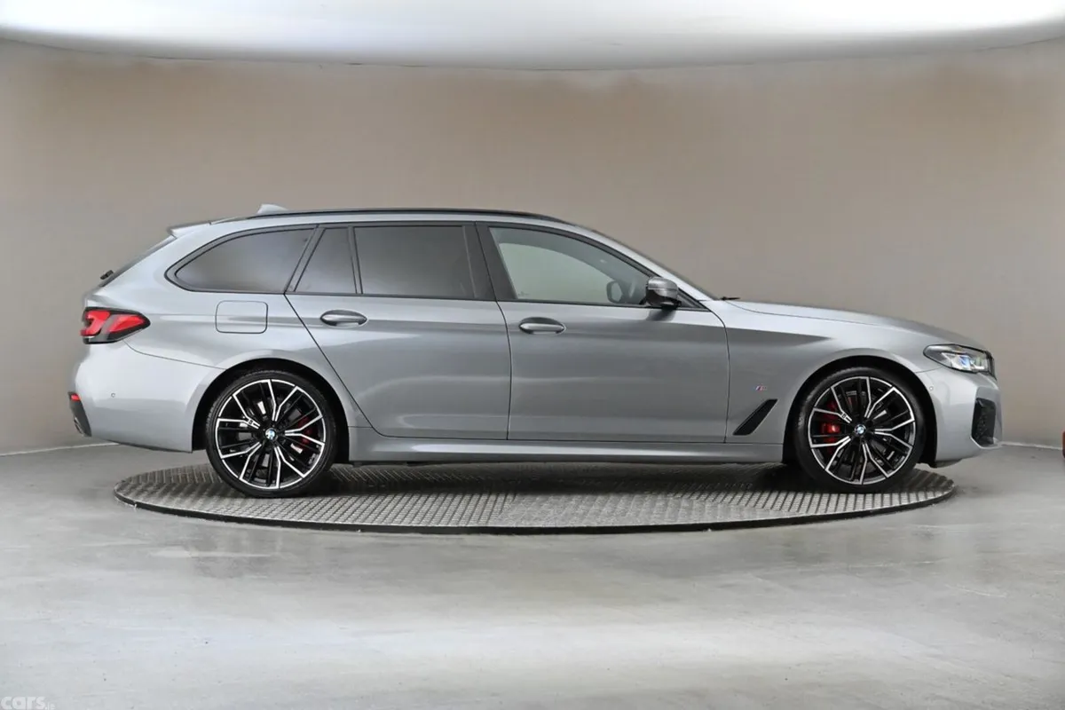BMW 5-Series Estate, Diesel, 2023, Grey