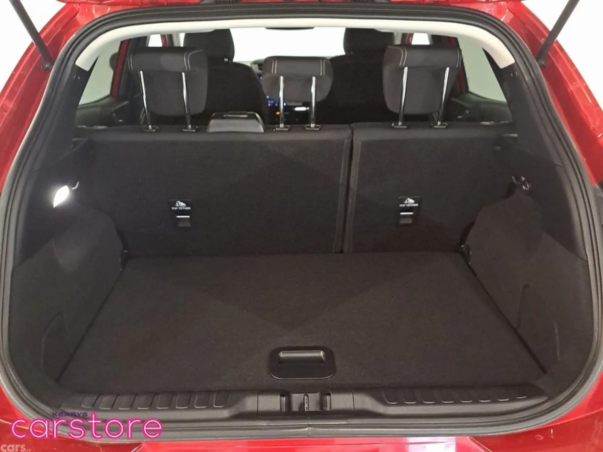 Ford Puma MPV, Petrol Hybrid, 2024, Red