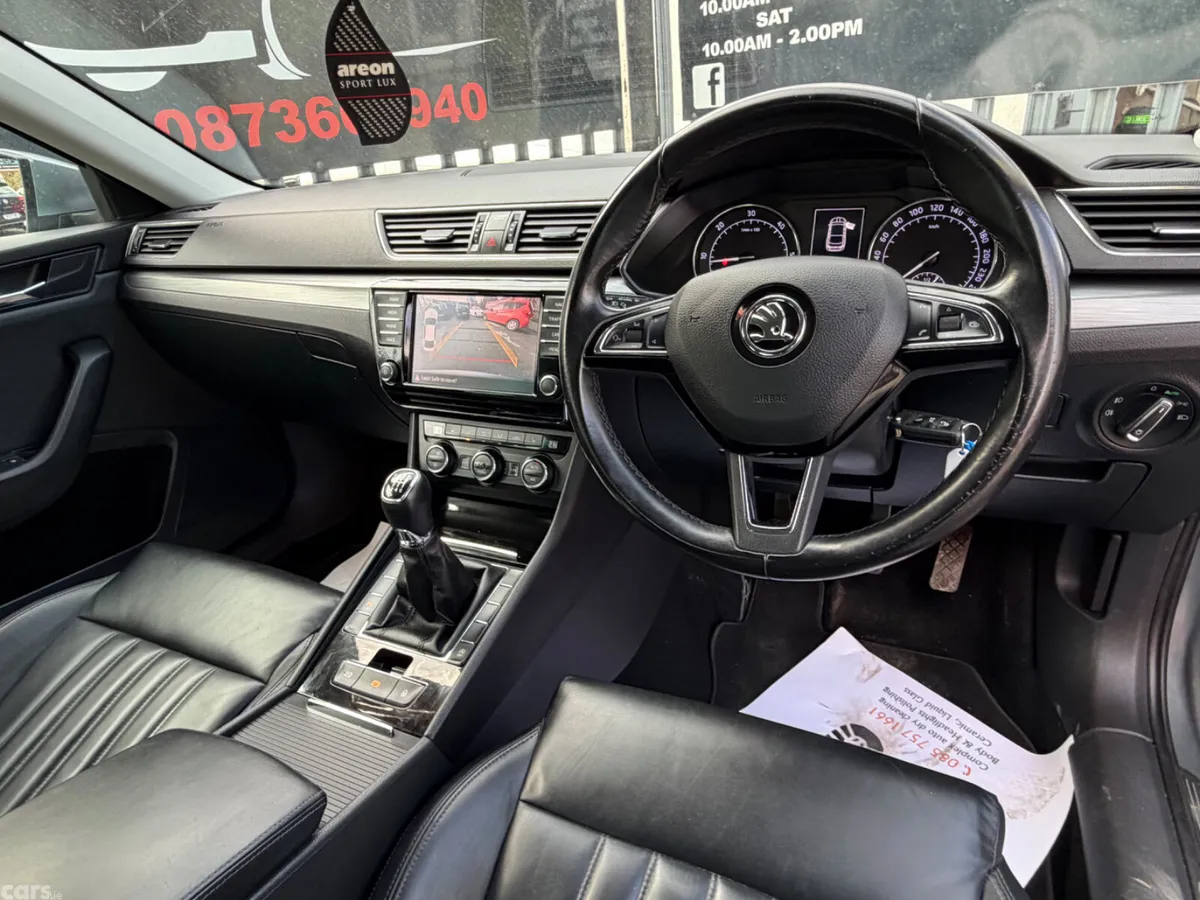 Skoda Superb Saloon, Diesel, 2017, Grey