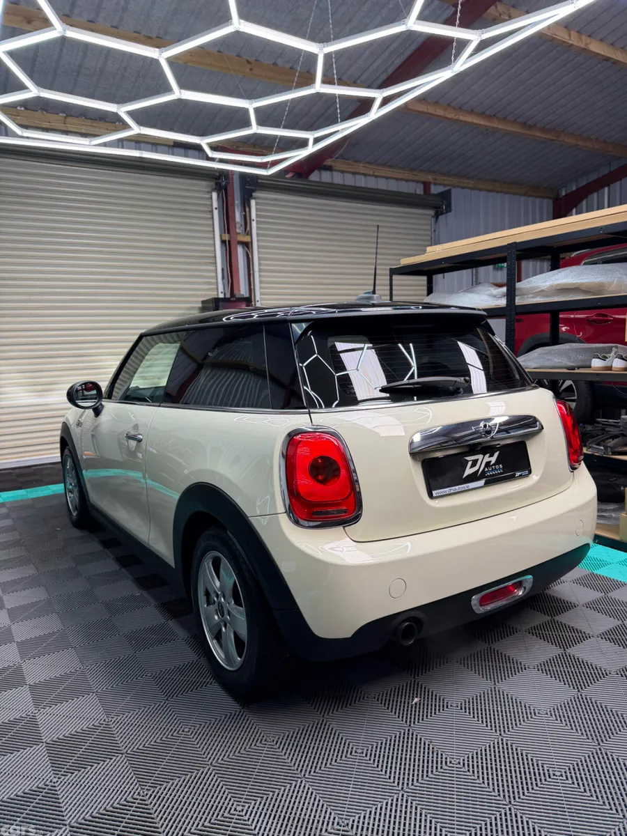 Mini Cooper Hatchback, Petrol, 2017, Beige