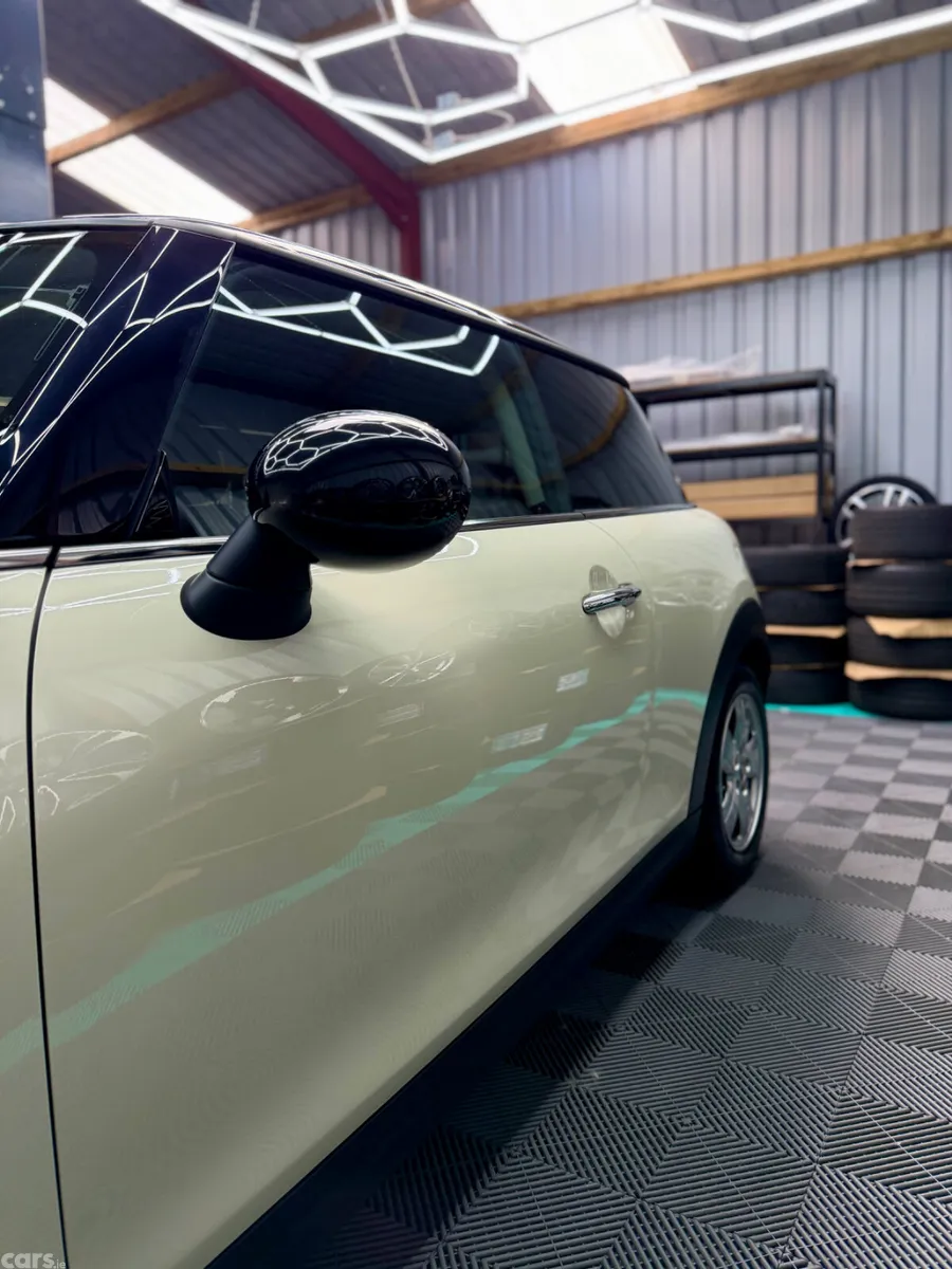 Mini Cooper Hatchback, Petrol, 2017, Beige