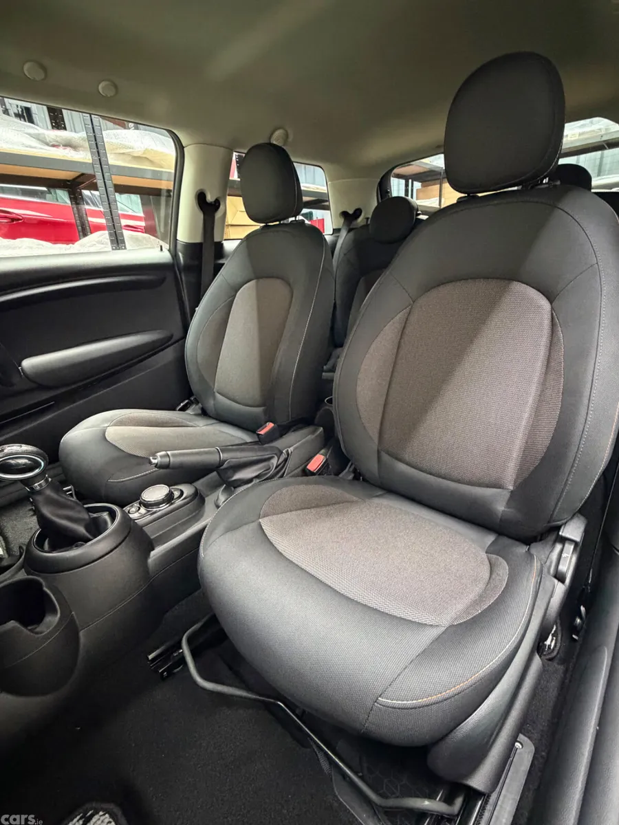 Mini Cooper Hatchback, Petrol, 2017, Beige