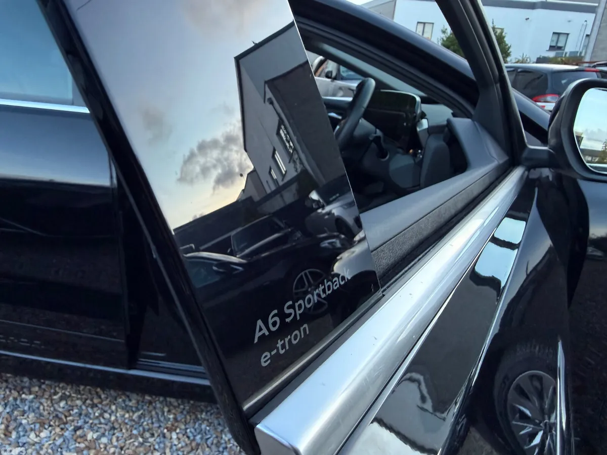 Audi A6 Hatchback, Electric, 2025, Black