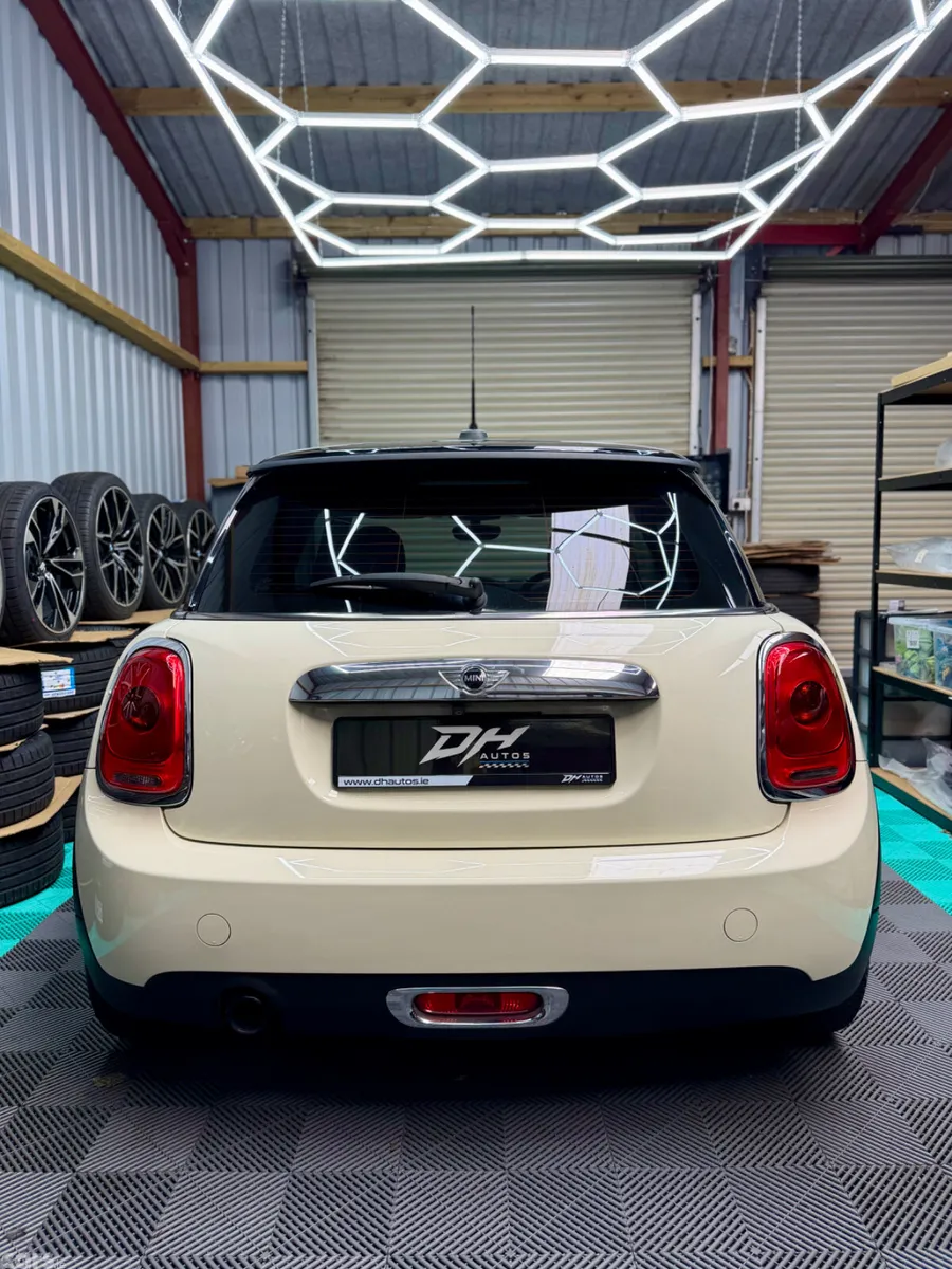 Mini Cooper Hatchback, Petrol, 2017, Beige