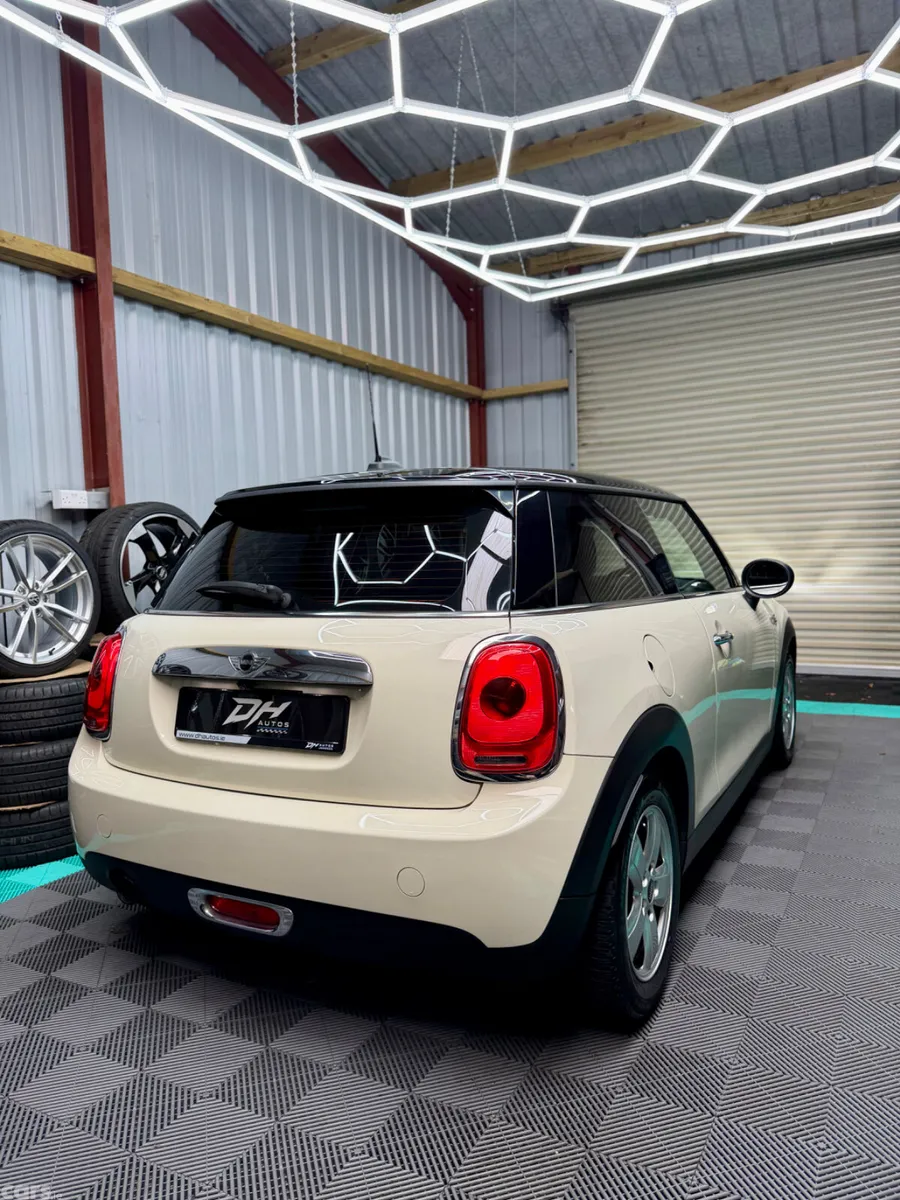 Mini Cooper Hatchback, Petrol, 2017, Beige