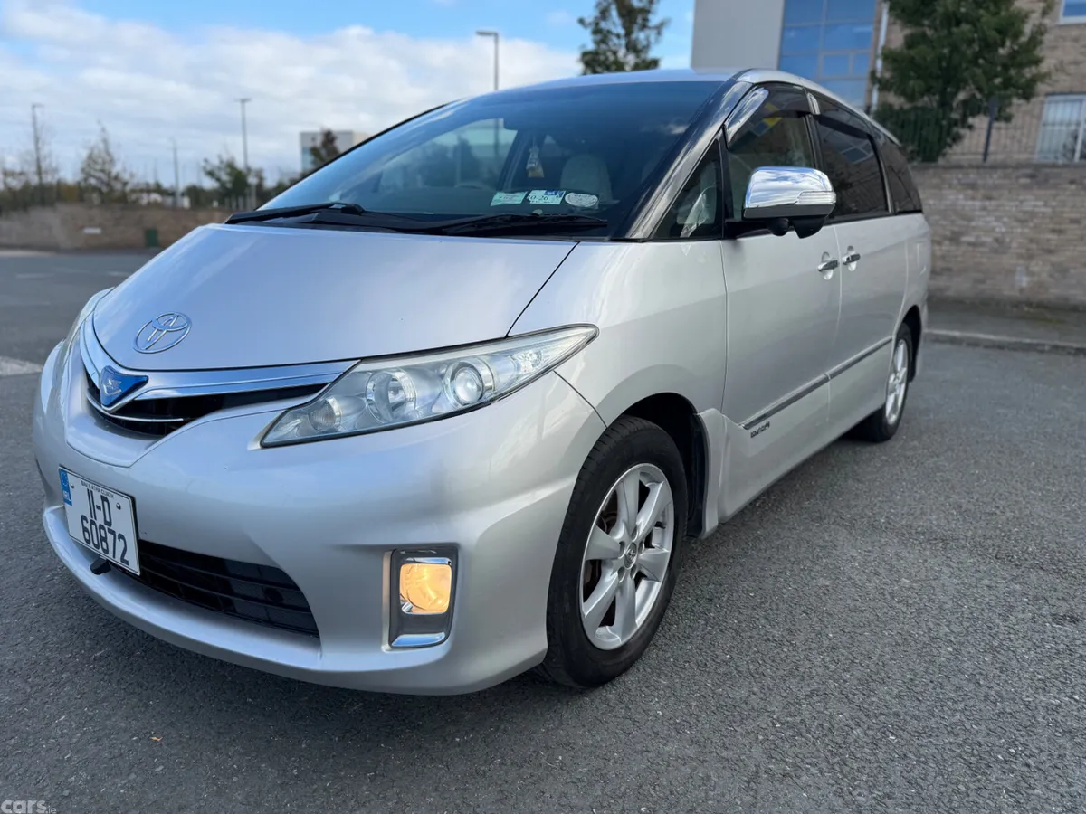 Toyota Estima MPV, Petrol Hybrid, 2011, Silver