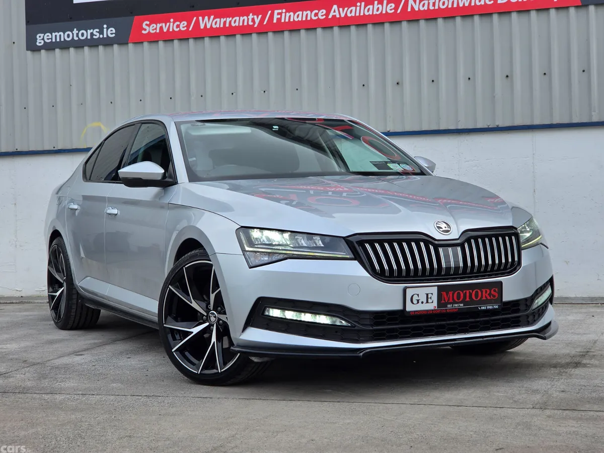 Skoda Superb Saloon, Diesel, 2022, Grey
