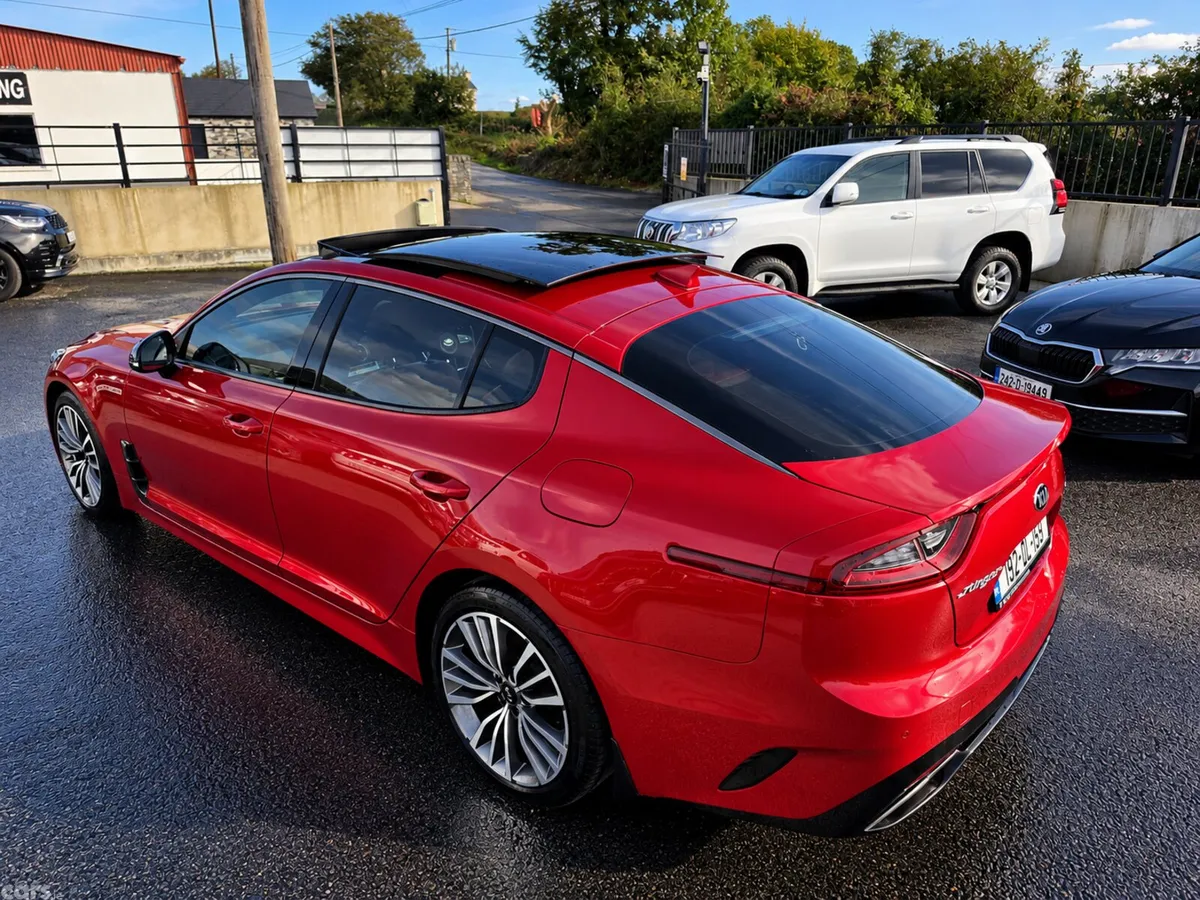 Kia Stinger Hatchback, Diesel, 2019, Red