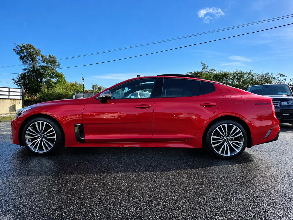 Kia Stinger Hatchback, Diesel, 2019, Red