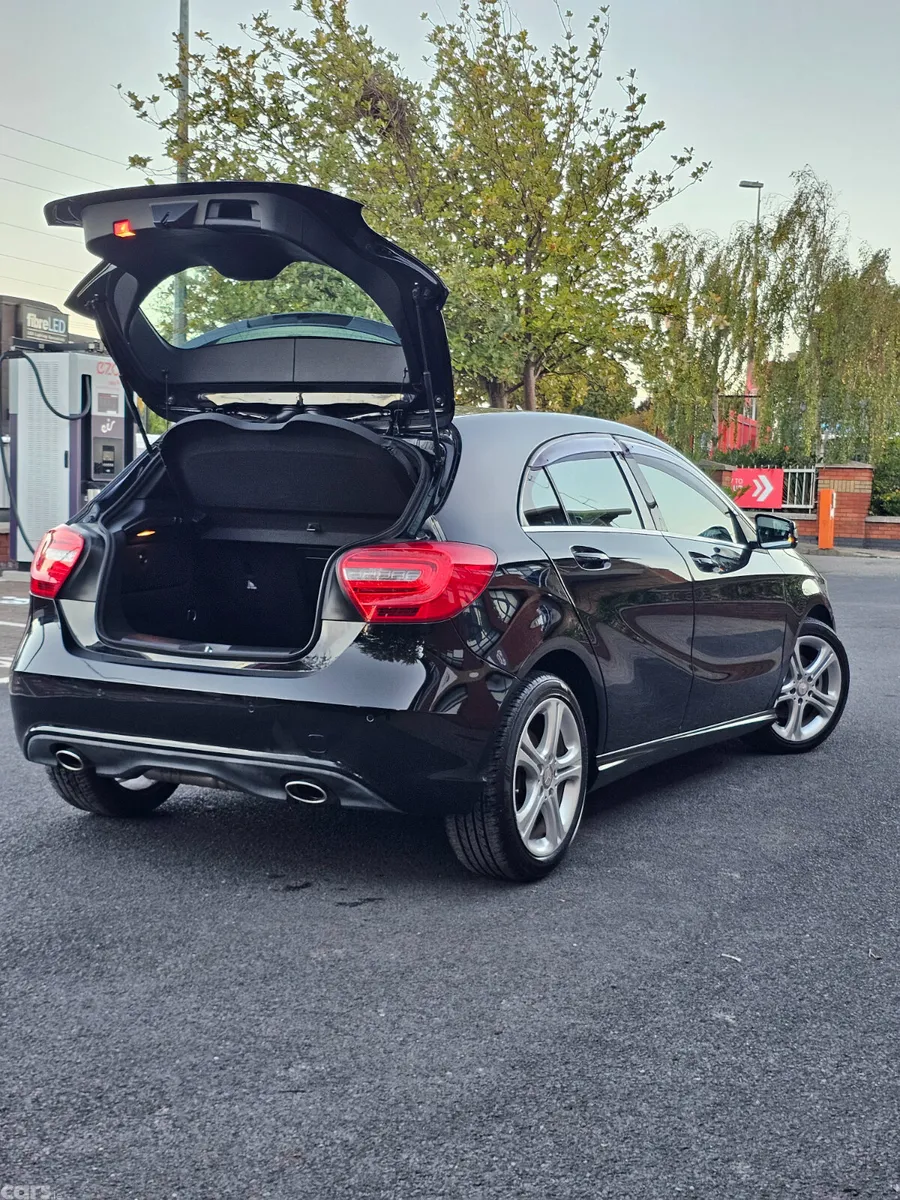 Mercedes-Benz A-Class Hatchback, Petrol, 2013, Black
