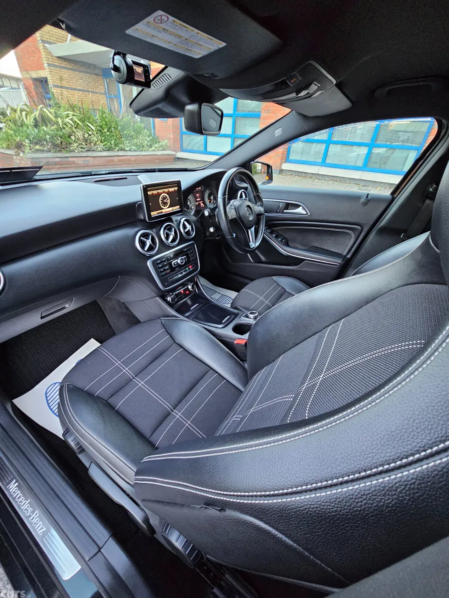 Mercedes-Benz A-Class Hatchback, Petrol, 2013, Black