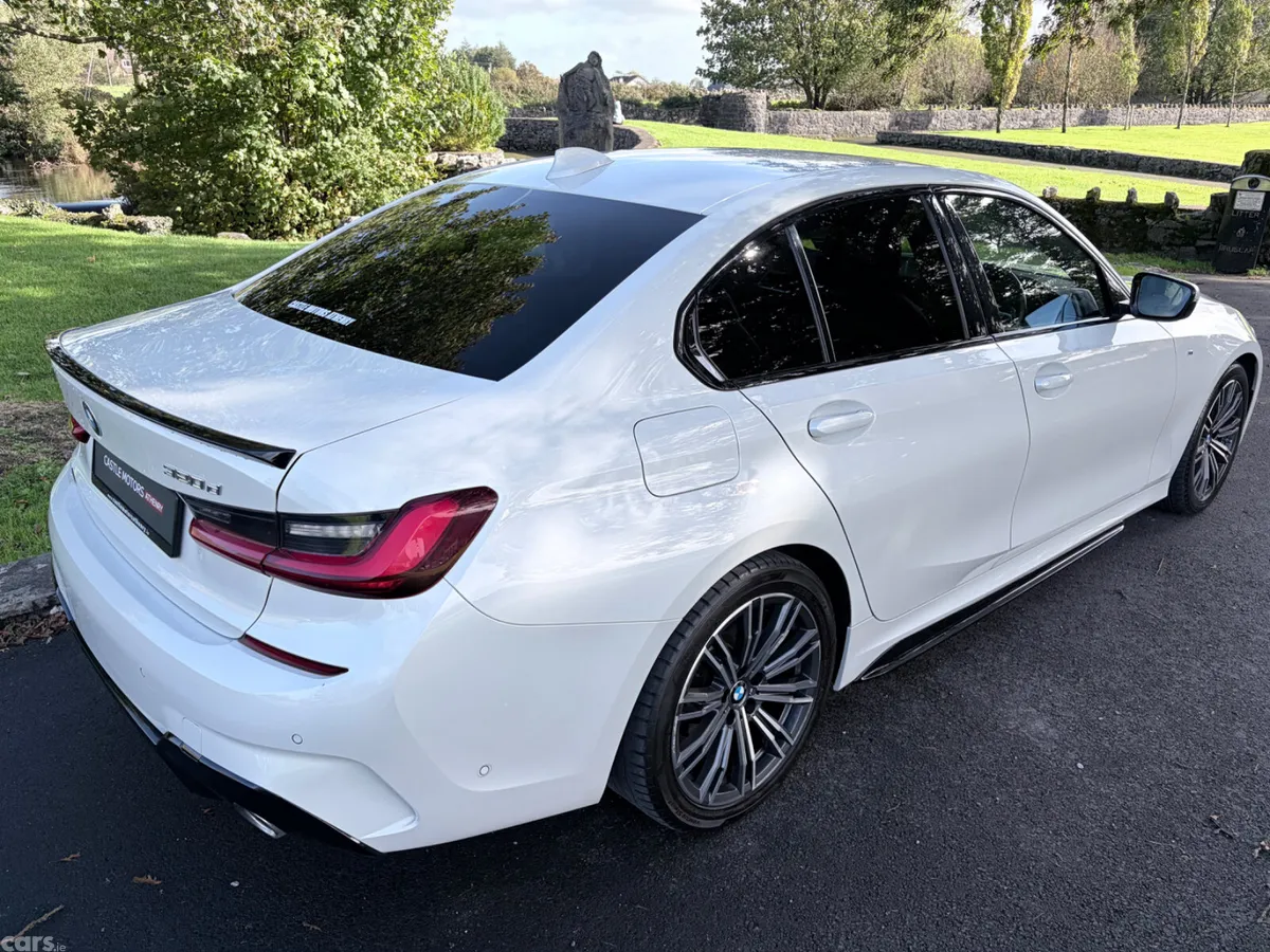 BMW 3-Series Saloon, Diesel, 2021, White