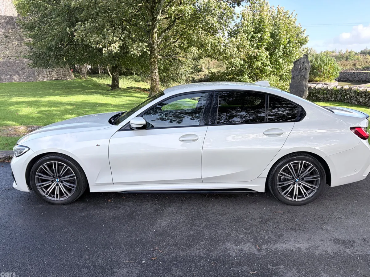 BMW 3-Series Saloon, Diesel, 2021, White