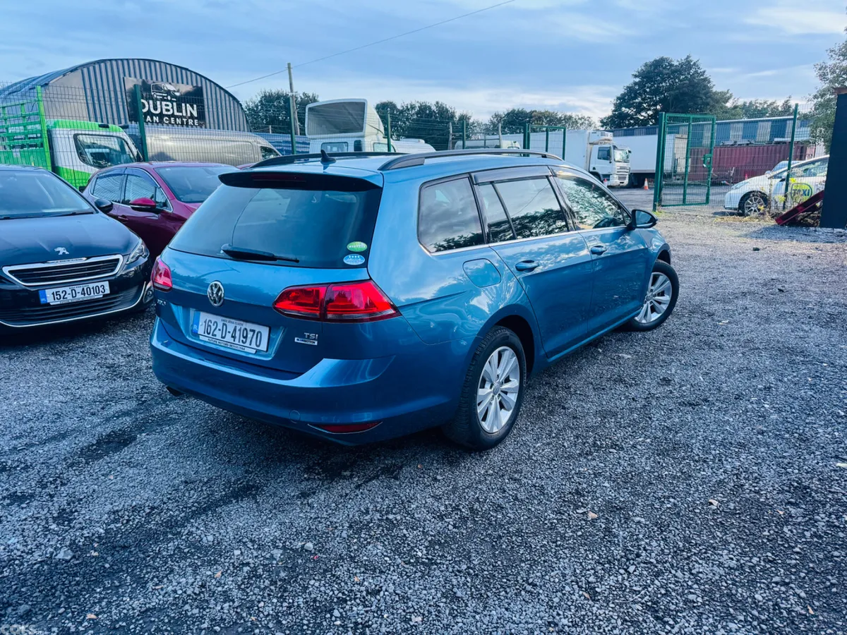 Volkswagen Golf Estate, Petrol, 2016, Blue