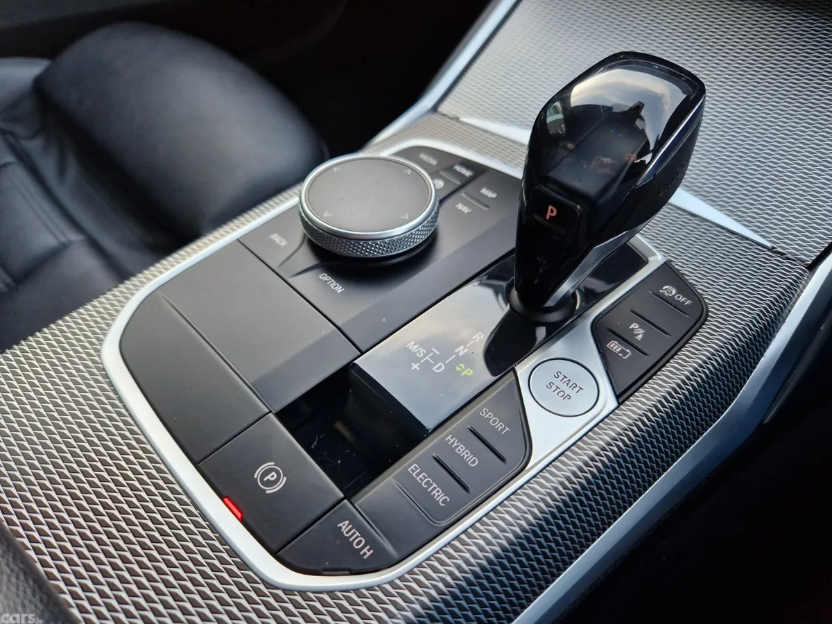 BMW 3-Series Saloon, Petrol Plug-in Hybrid, 2021, Grey