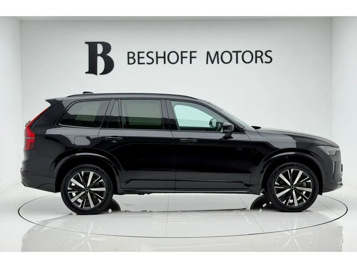 Volvo XC90 SUV, Petrol Plug-in Hybrid, 2026, Black