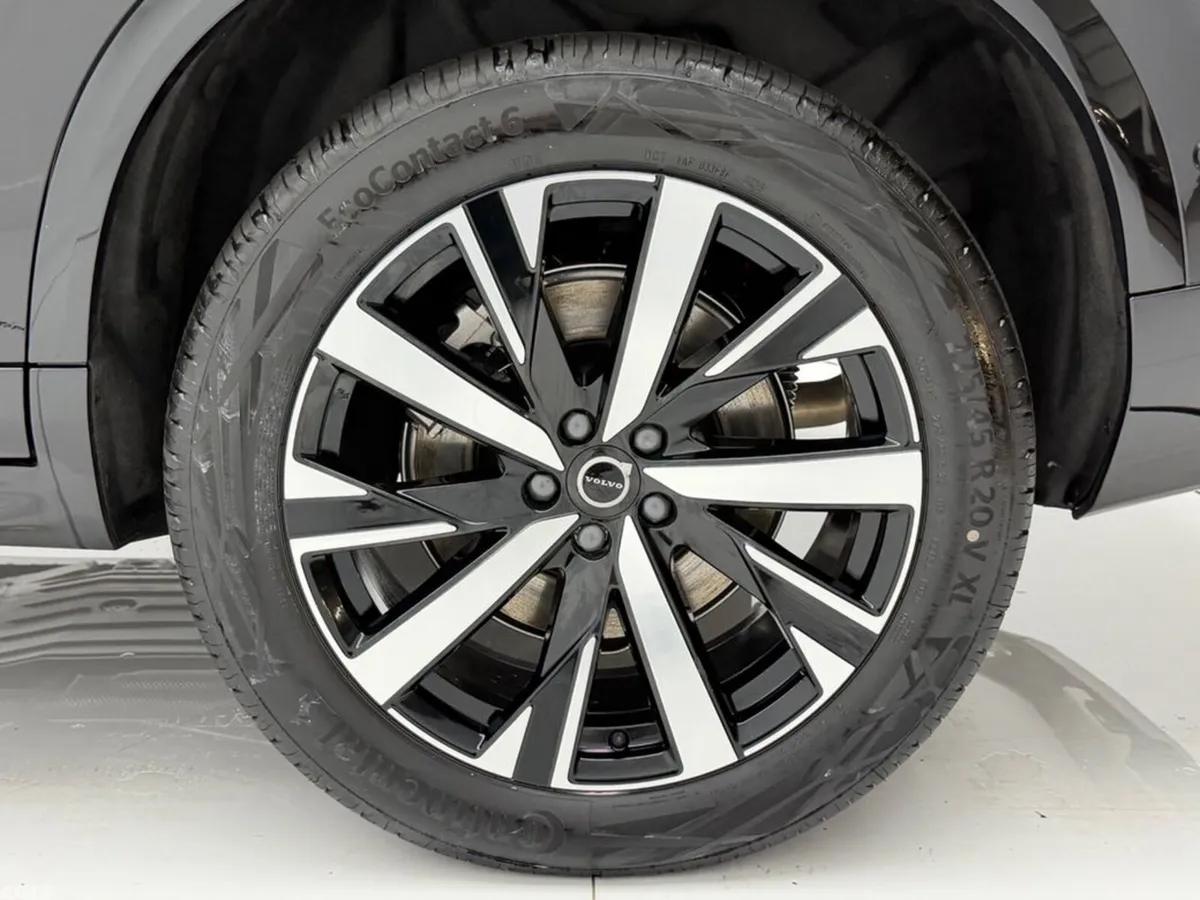 Volvo XC90 SUV, Petrol Plug-in Hybrid, 2026, Black