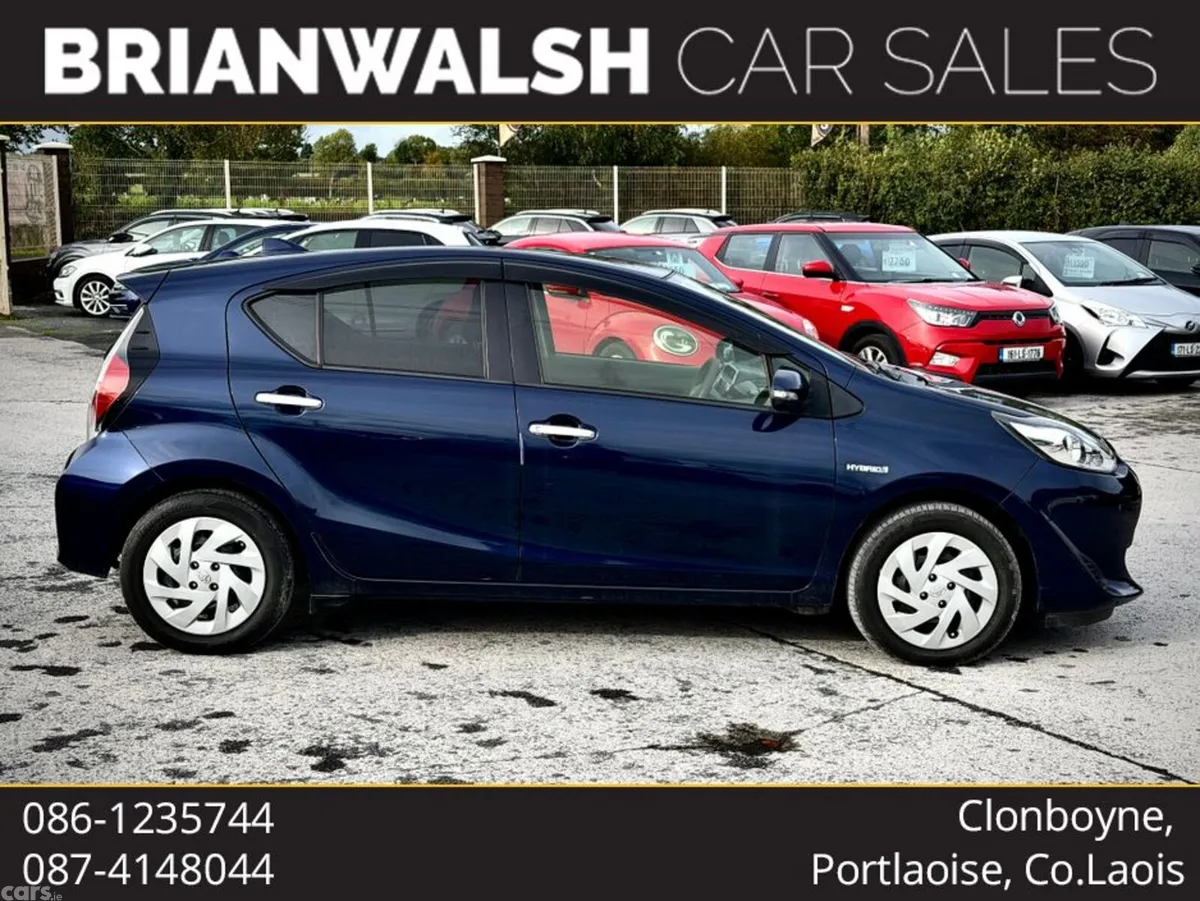 Toyota Aqua Hatchback, Petrol Hybrid, 2019, Blue