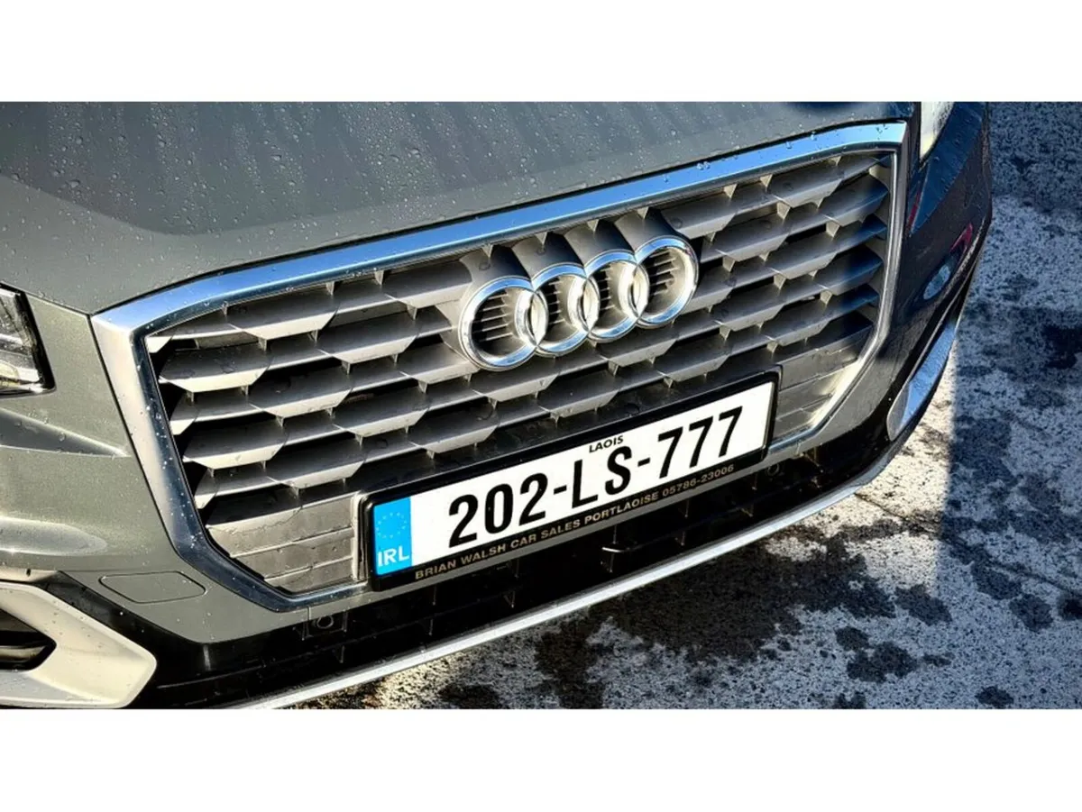 Audi Q2 Estate, Petrol, 2020, Grey
