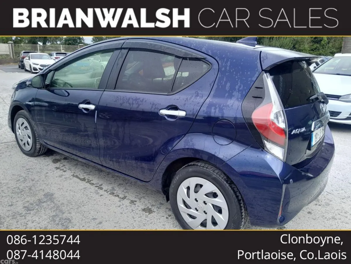 Toyota Aqua Hatchback, Petrol Hybrid, 2019, Blue