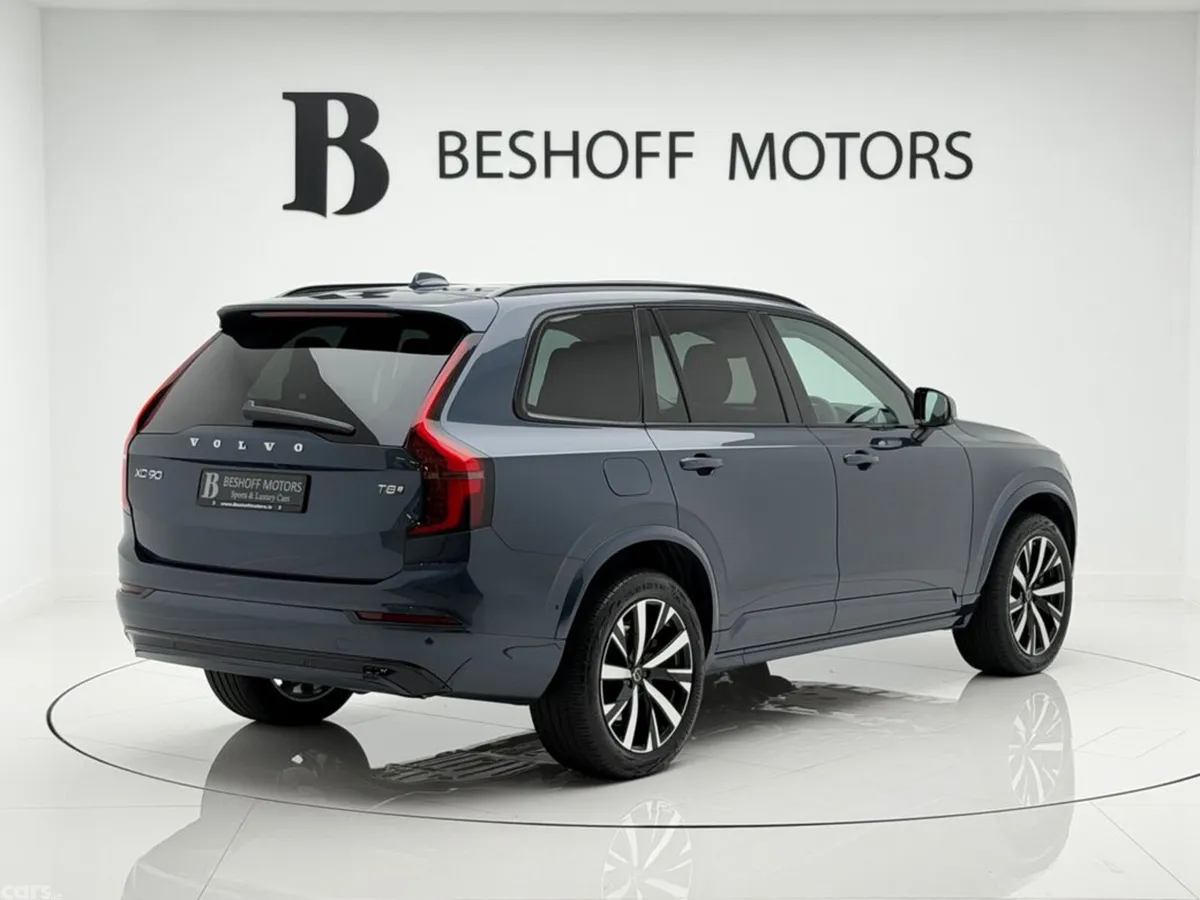 Volvo XC90 SUV, Petrol Plug-in Hybrid, 2026, Blue