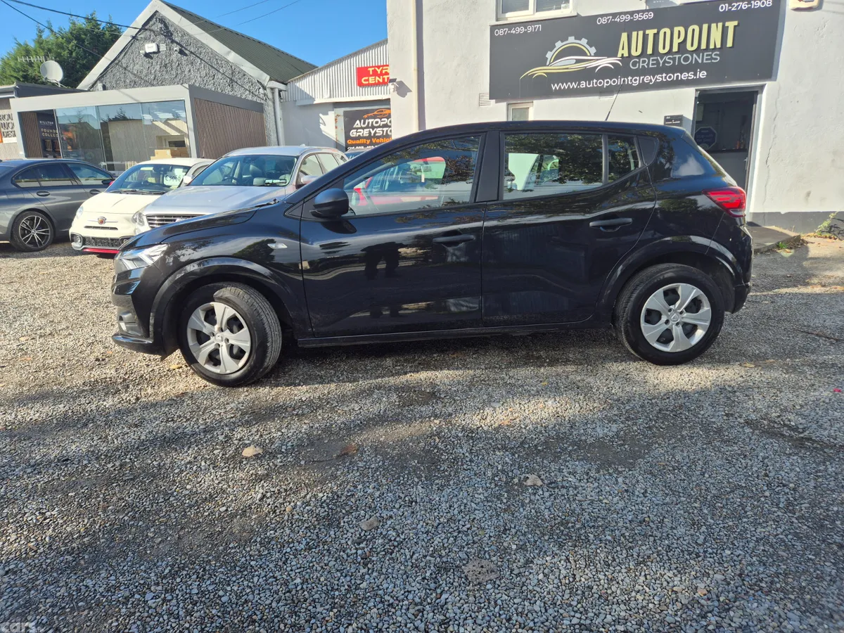 Dacia Sandero Hatchback, Petrol, 2021, Black