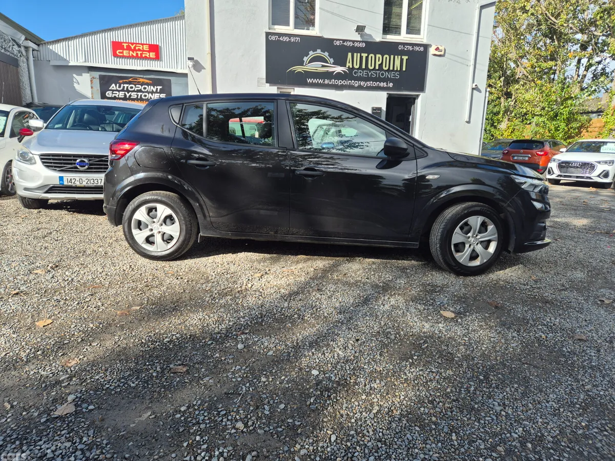 Dacia Sandero Hatchback, Petrol, 2021, Black