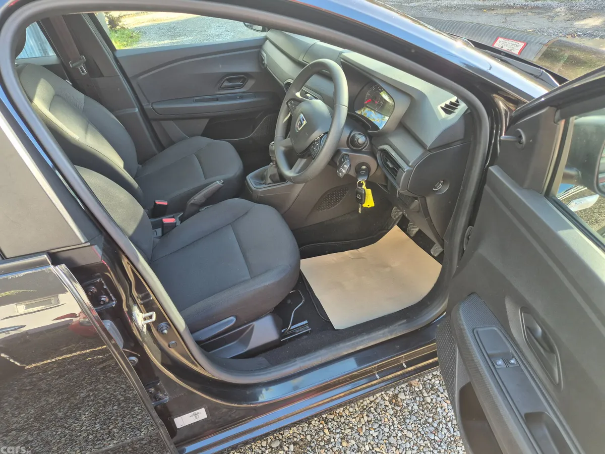 Dacia Sandero Hatchback, Petrol, 2021, Black
