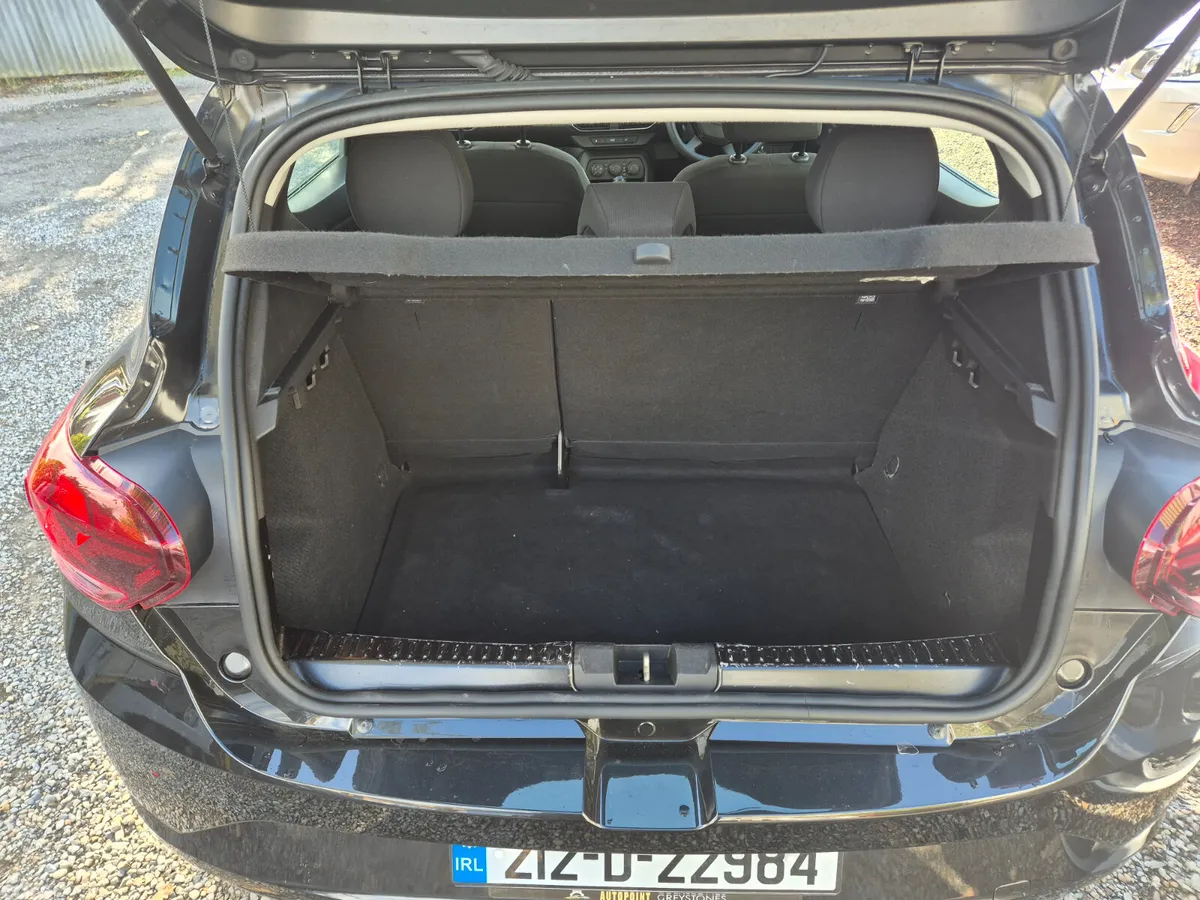Dacia Sandero Hatchback, Petrol, 2021, Black