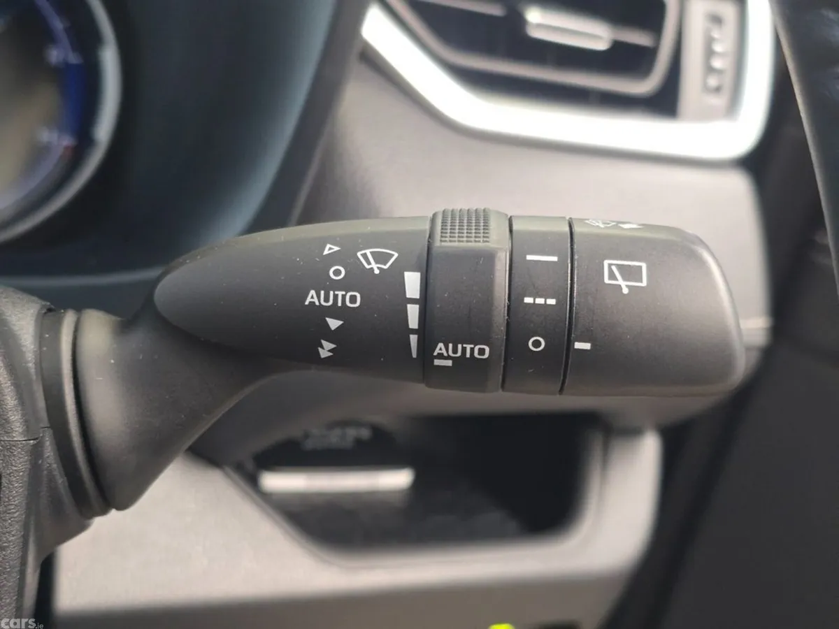 Toyota RAV4 SUV, Petrol Hybrid, 2025, Blue