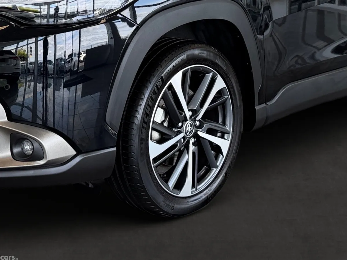 Toyota Corolla Cross SUV, Petrol Hybrid, 2023, Black