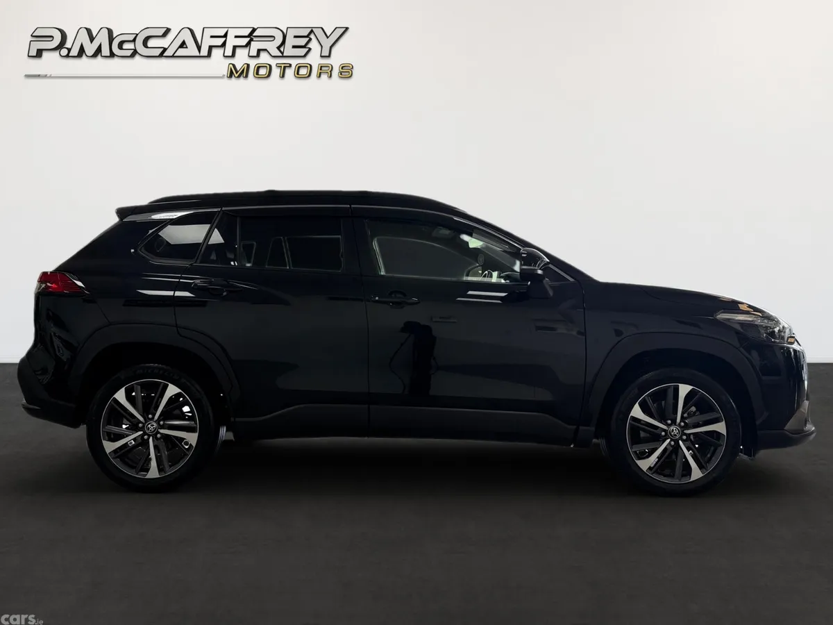 Toyota Corolla Cross SUV, Petrol Hybrid, 2023, Black