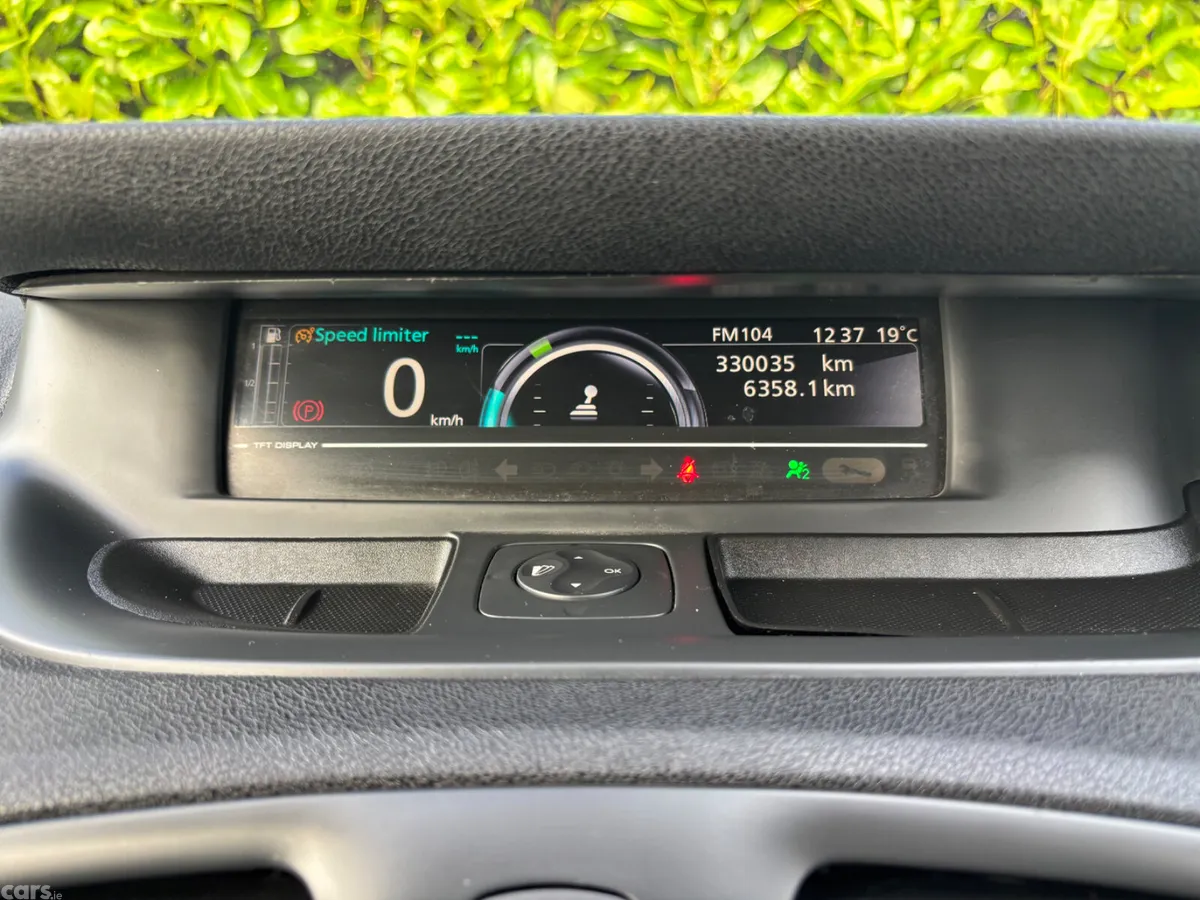 Renault Scenic MPV, Diesel, 2012, Black