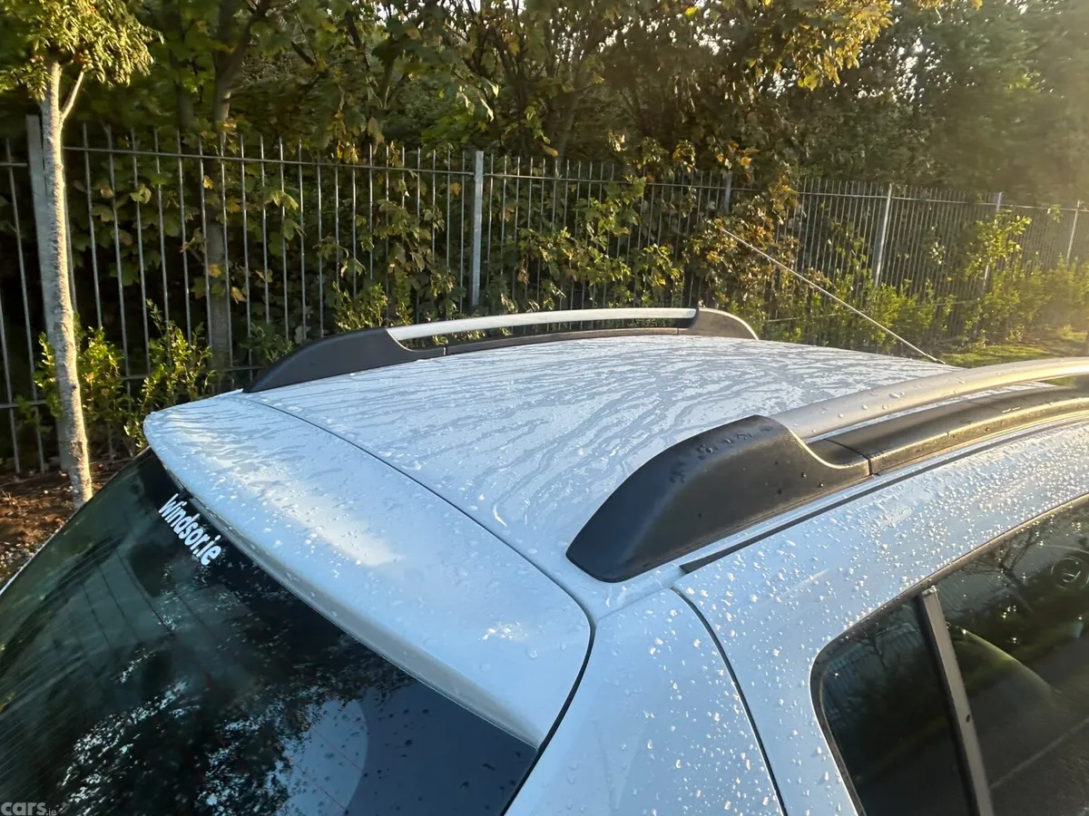 Dacia Sandero Stepway Hatchback, Diesel, 2015, White