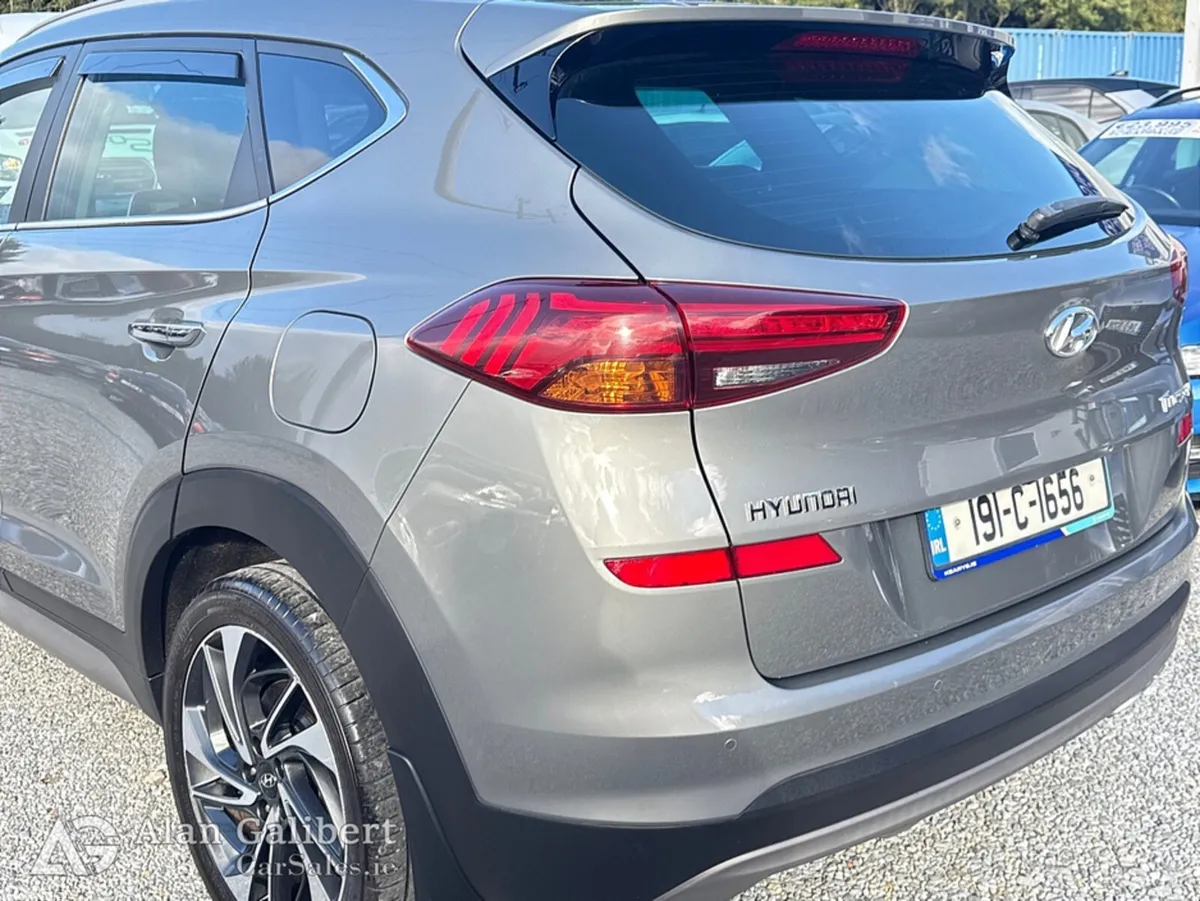 Hyundai Tucson MPV, Diesel, 2019, Grey