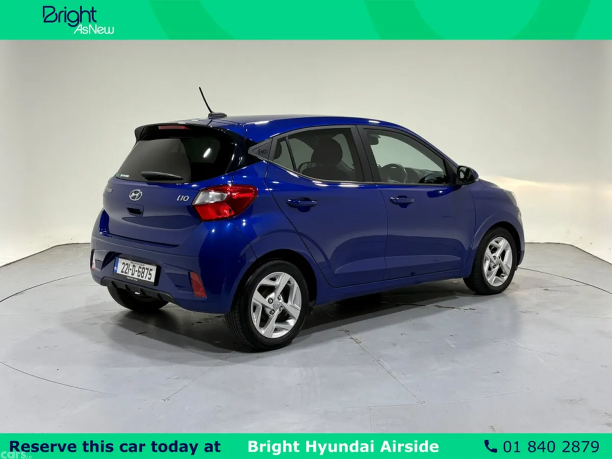 Hyundai i10 Hatchback, Petrol, 2022, Blue