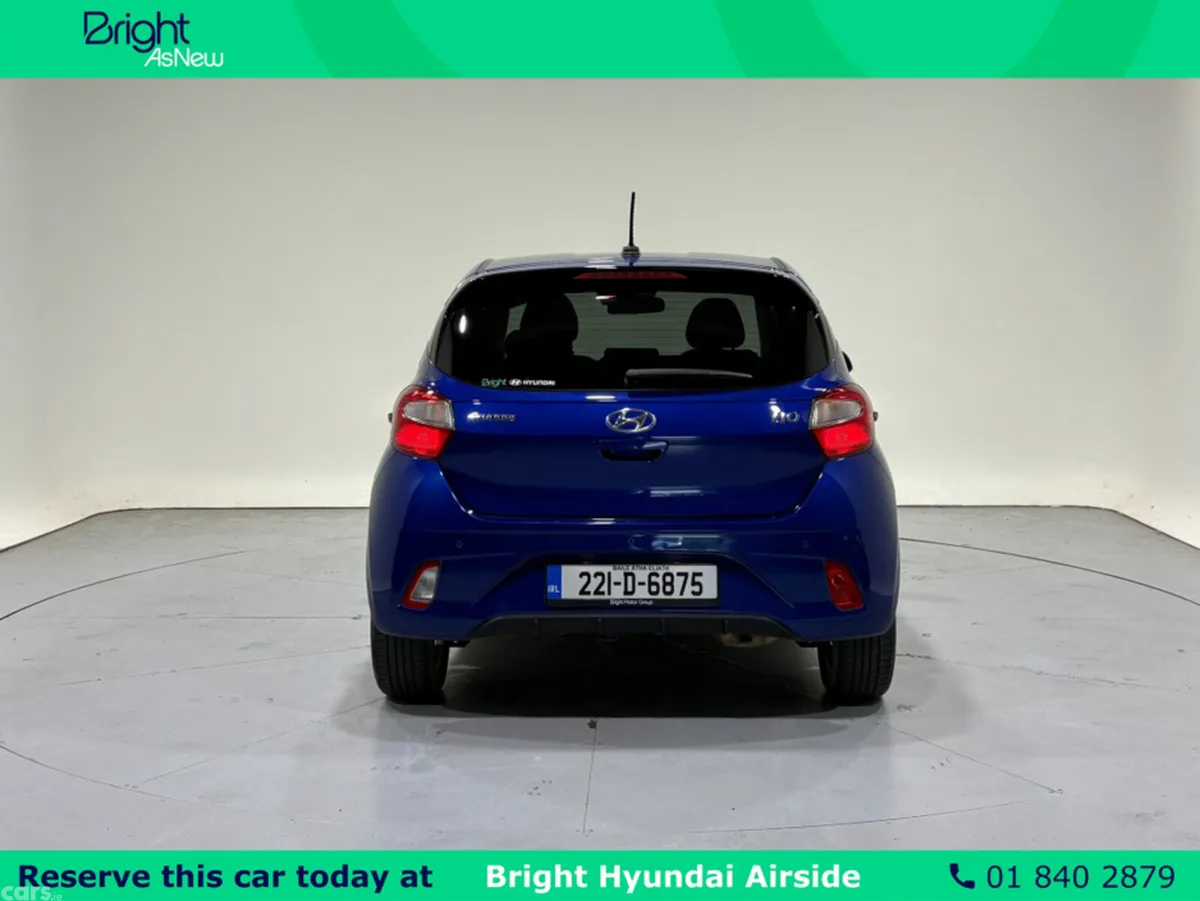 Hyundai i10 Hatchback, Petrol, 2022, Blue