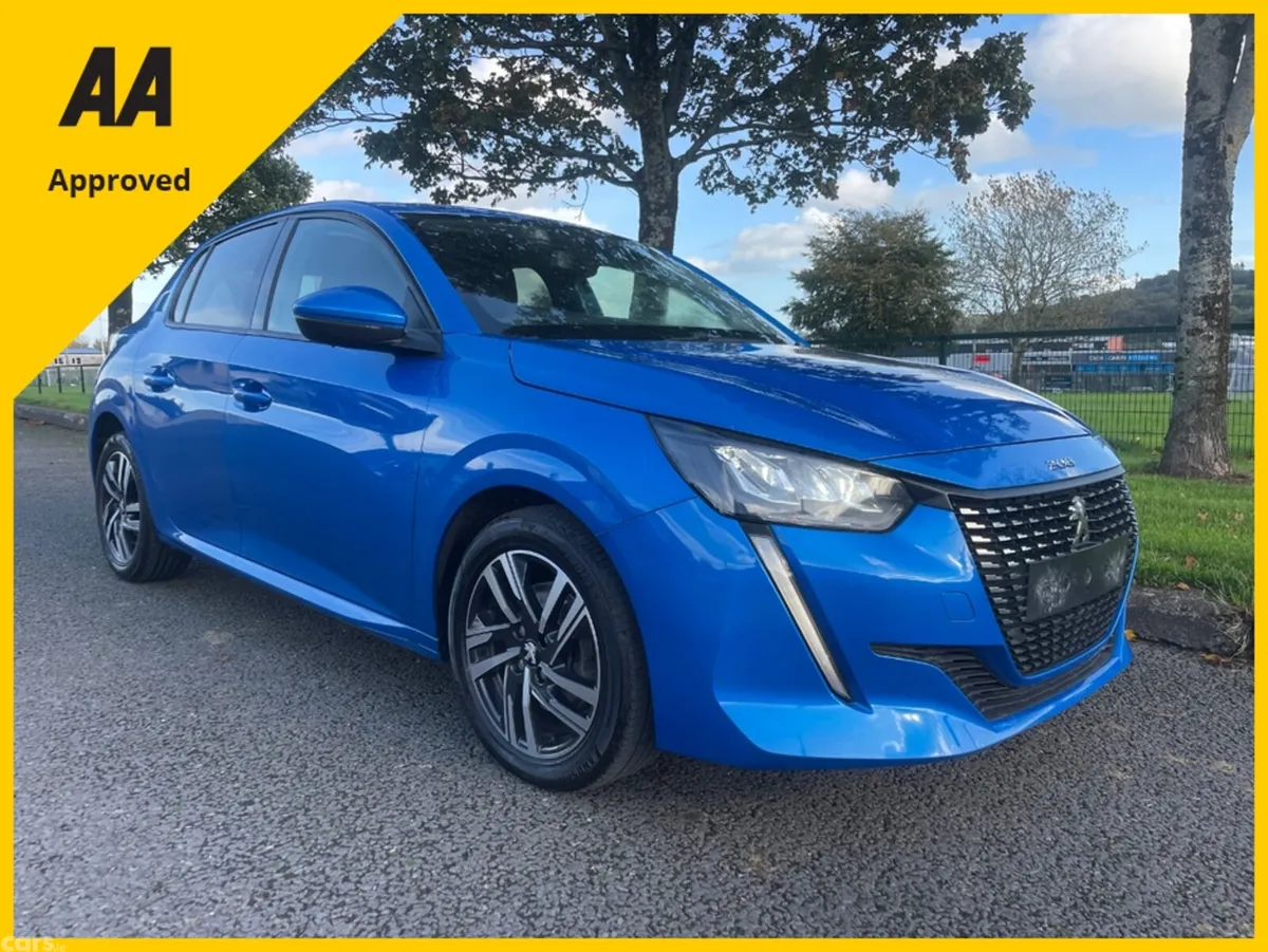 Peugeot 208 Hatchback, Petrol, 2021, Blue