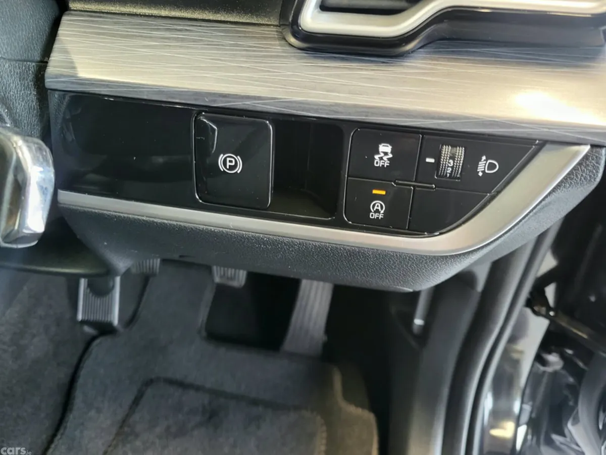 Kia Sportage MPV, Diesel, 2025, Black