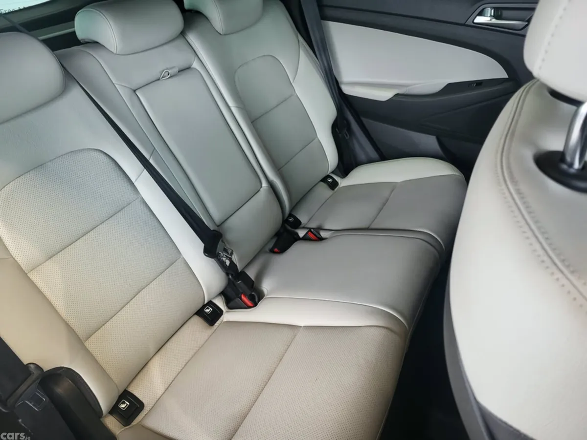 Hyundai Tucson MPV, Diesel, 2020, Blue