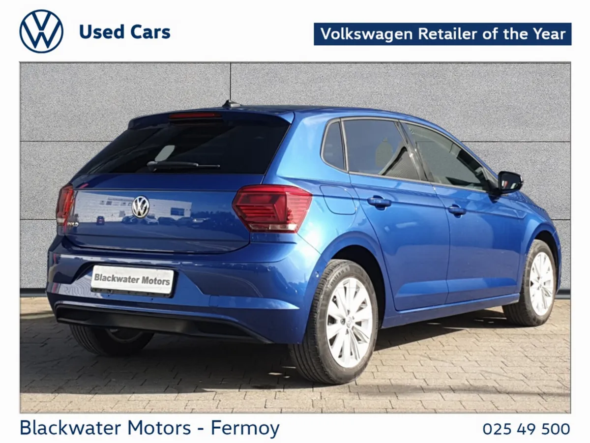 Volkswagen Polo Hatchback, Petrol, 2021, Blue