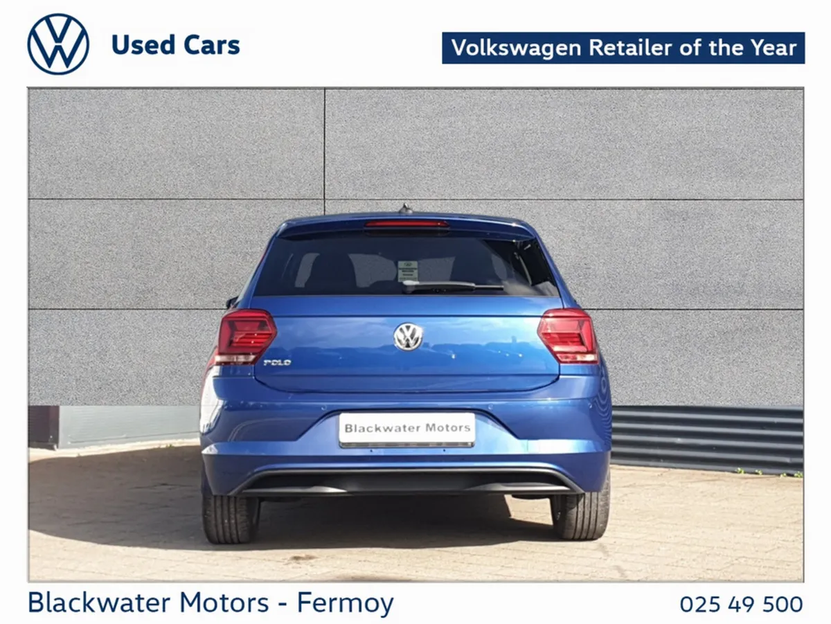 Volkswagen Polo Hatchback, Petrol, 2021, Blue