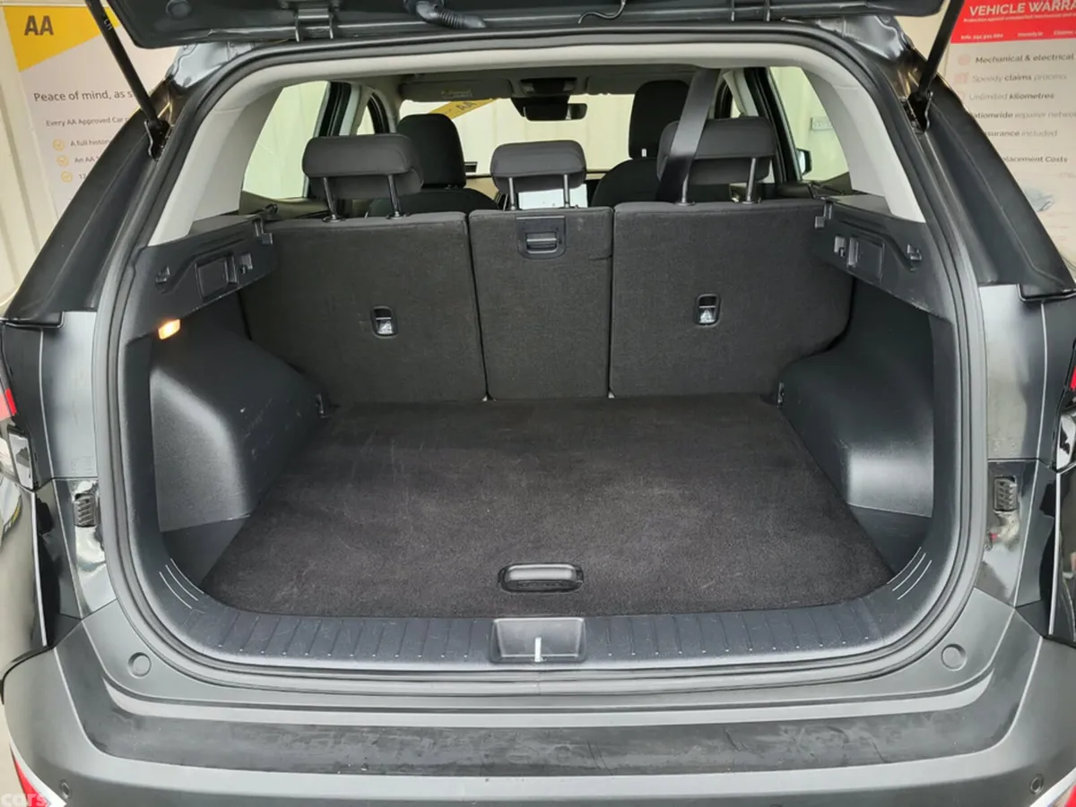 Kia Sportage MPV, Diesel, 2025, Black