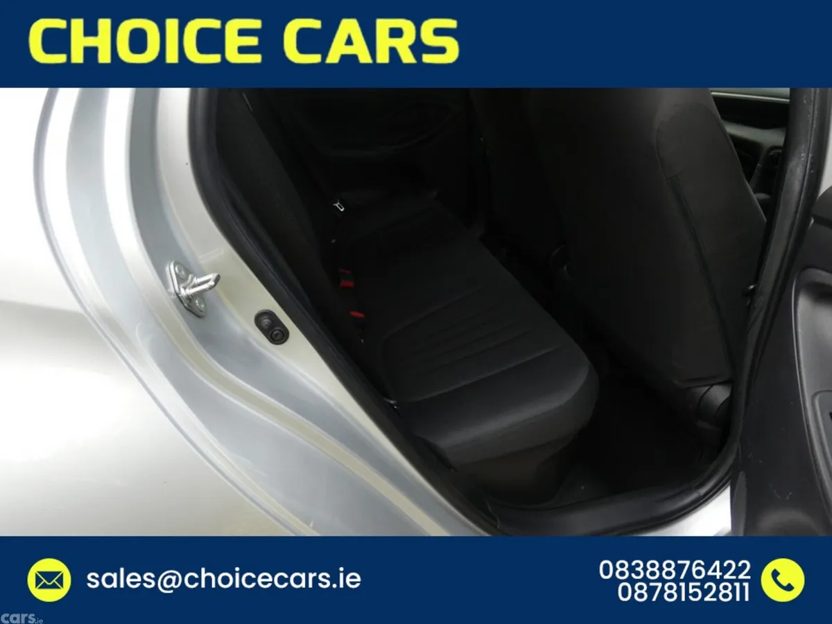 Toyota Yaris Hatchback, Petrol Hybrid, 2022, Silver