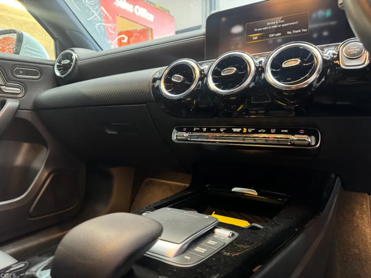 Mercedes-Benz A-Class Hatchback, Diesel, 2021, White