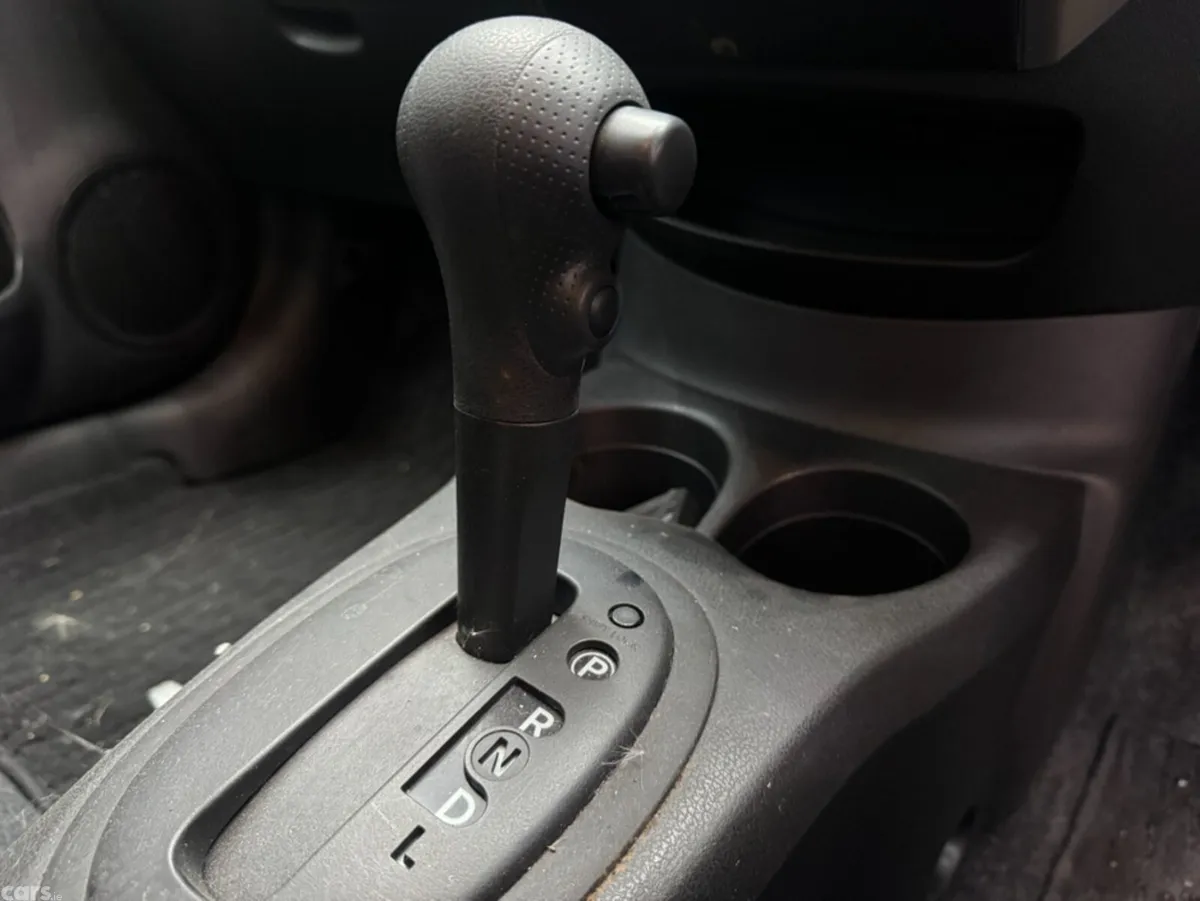 Nissan Note Hatchback, Petrol, 2016, Silver
